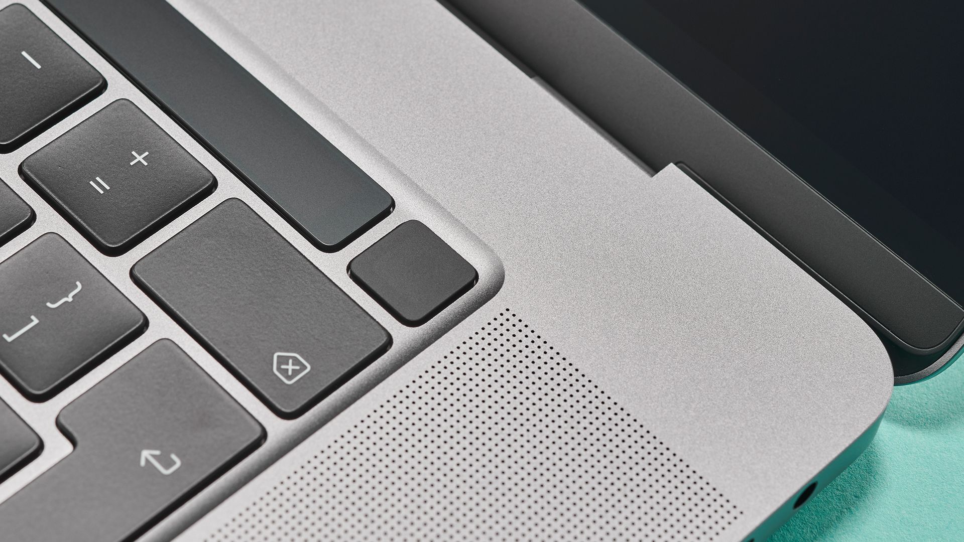 macbook pro 2020 speakers 2 macbook pro 2020 speakers