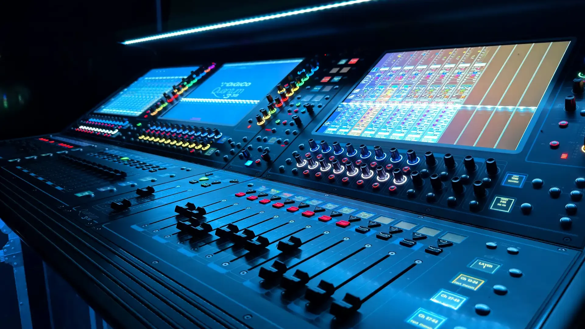 Enhancing motion graphics with cinematic transition sounds